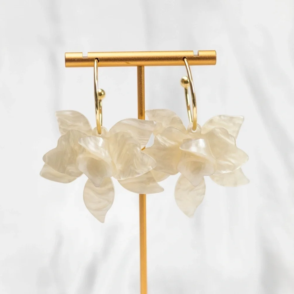 ✨Anthropologie Josefine Earrings